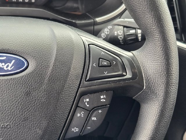 Used 2021 Black Ford SE image 28