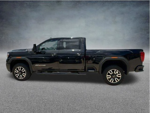 Used 2022 Black GMC AT4 image 5