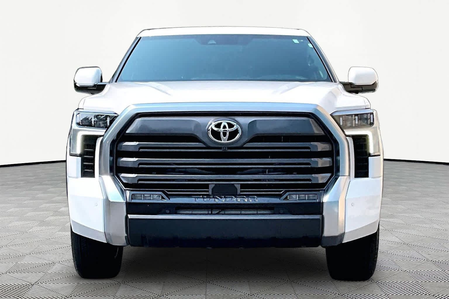 Used 2026 Ice Cap Toyota Limited image 4
