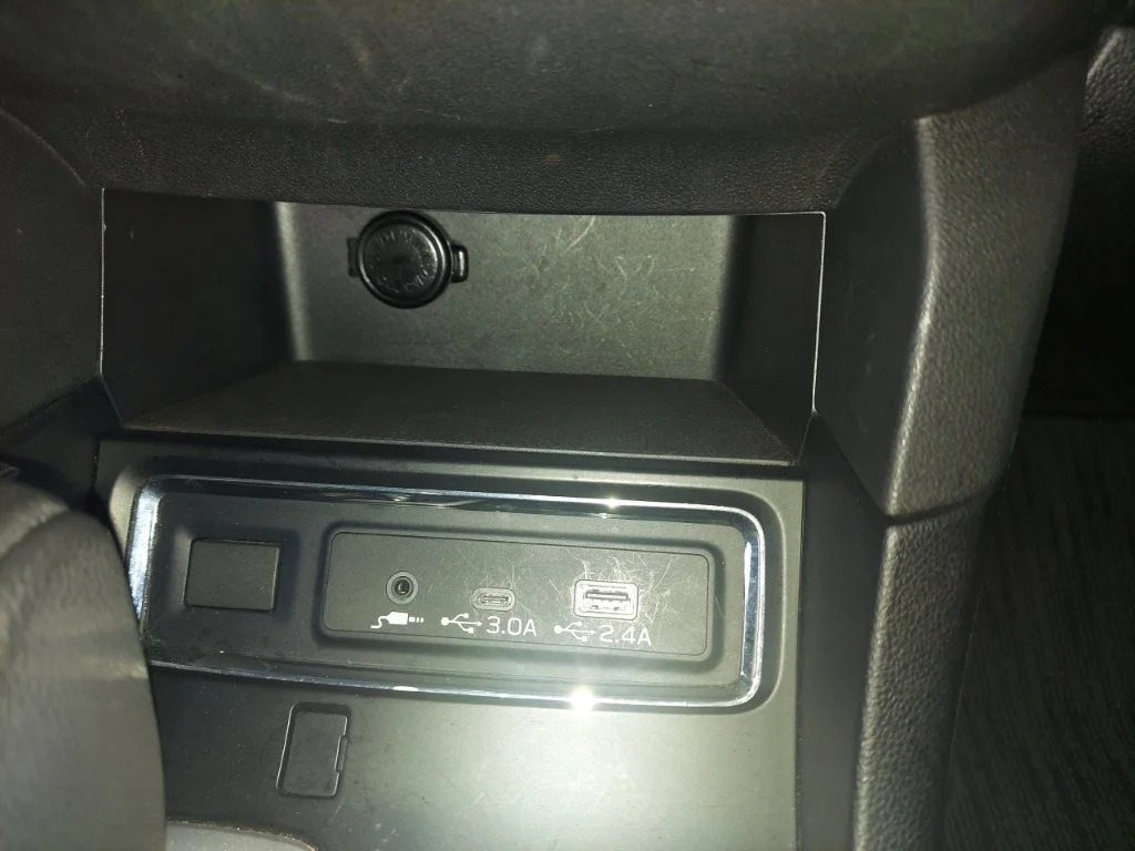 Certified Used 2025 Blue Subaru Premium image 28