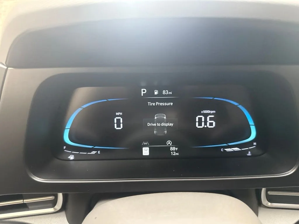New 2026 Ecotronic Gray Hyundai SE image 24