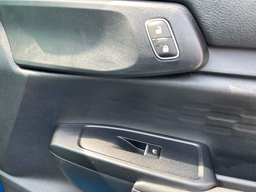 Used 2025 Blue Ford XL image 29