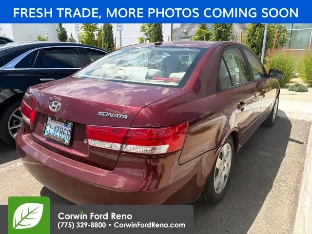 Used 2008 Red Hyundai GLS image 6