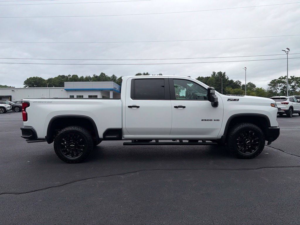 2026 Chevrolet Silverado 2500 HD LT - Photo 9