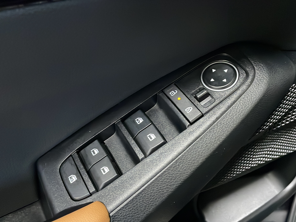 Used 2026 Black Kia EX image 39