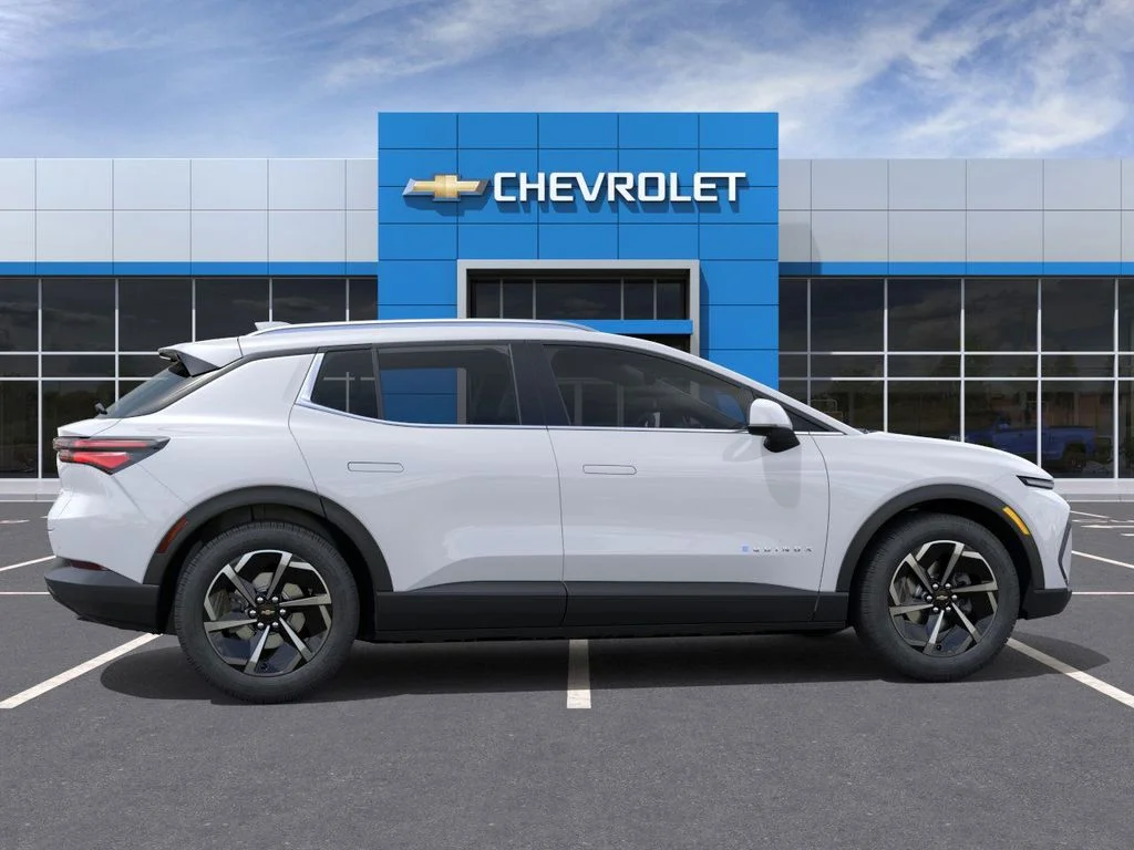 New 2026 White Chevrolet LT image 5