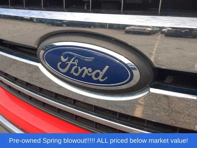 Used 2018 Red Ford XLT image 9