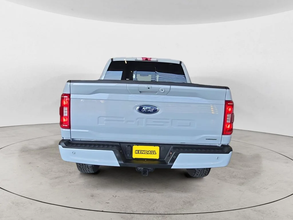 Used 2022 White Ford XLT image 6