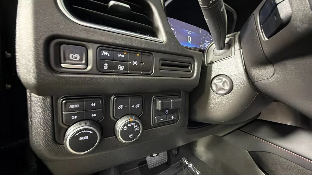 Used 2023 Black Chevrolet RST image 20