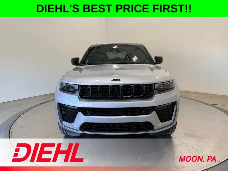 New 2026 Silver Zynith Exterior Paint Jeep Limited Reserve image 2