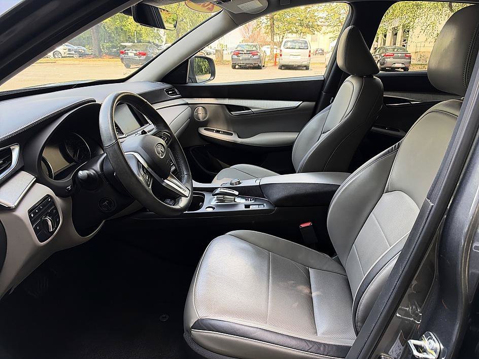 Used 2023 Graphite Shadow INFINITI SENSORY image 7