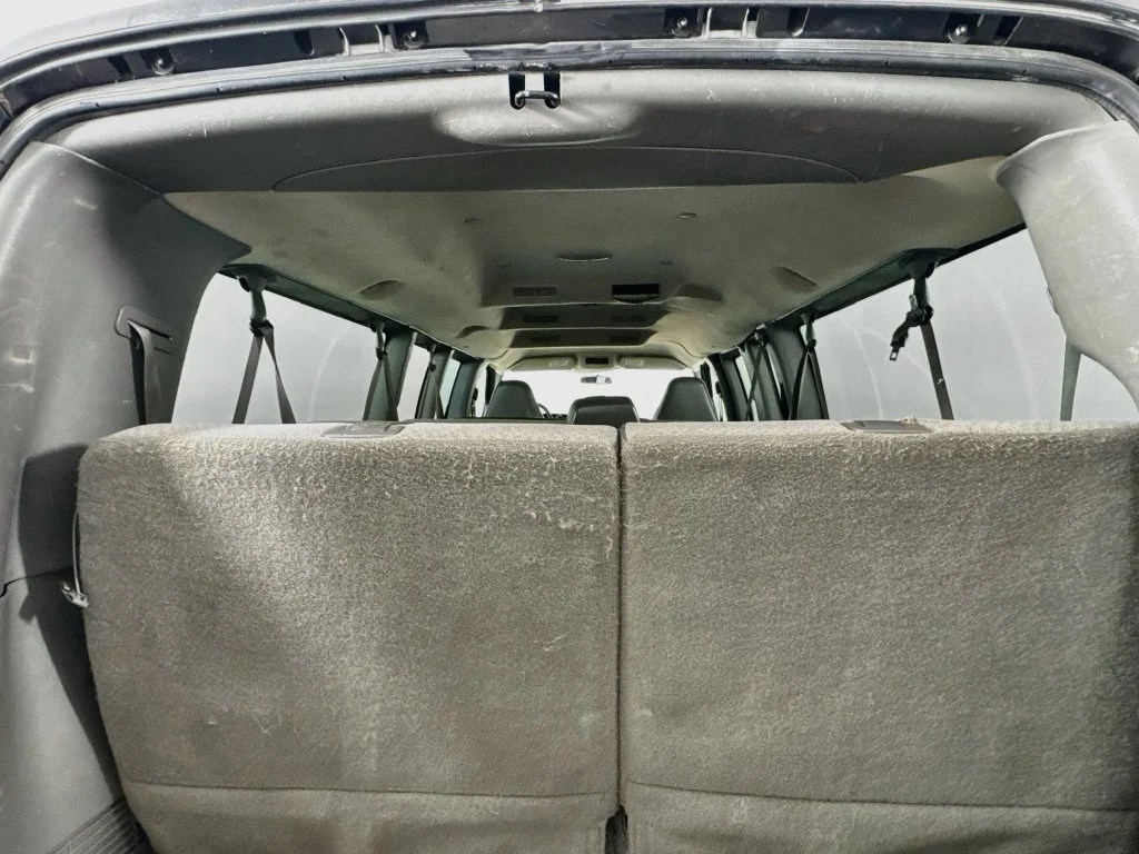 Used 2008 Summit White Chevrolet LS image 27