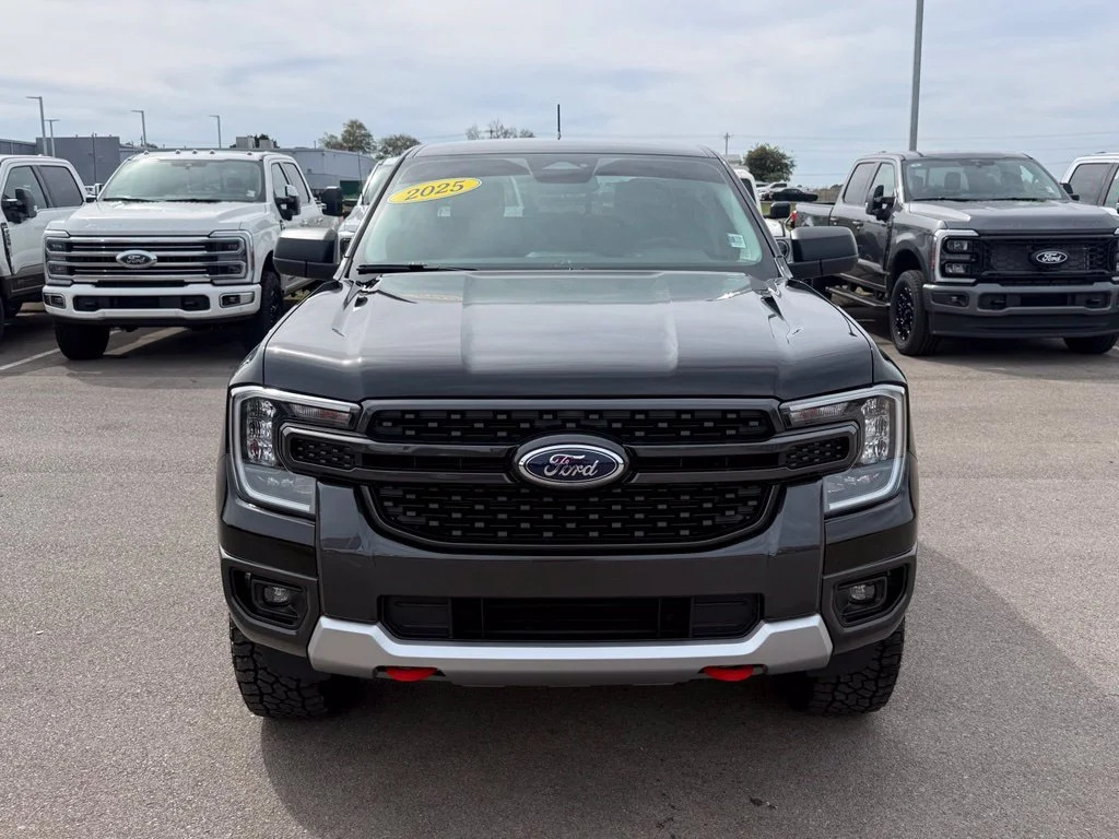 Used 2025 Black Ford XLT image 38