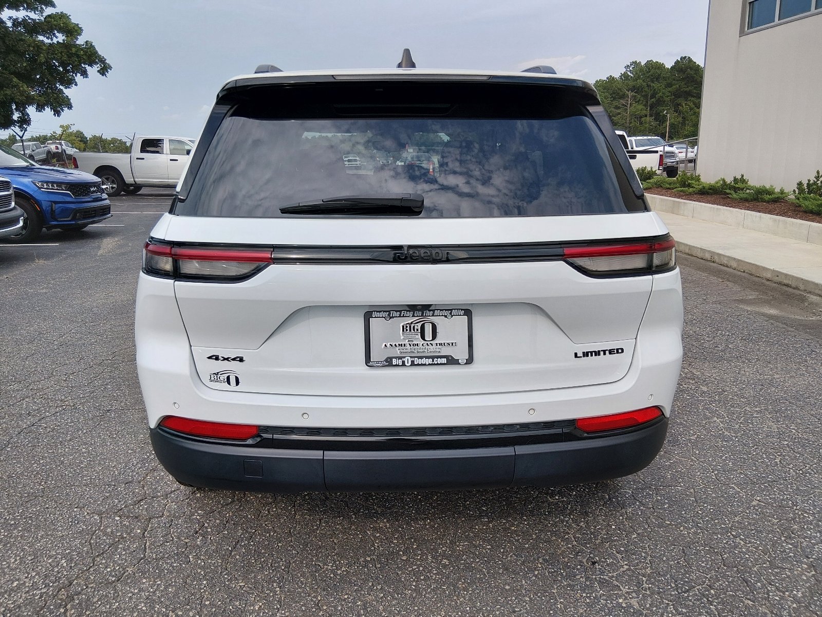 Certified Used 2023 Bright White Clear Coat Jeep Limited image 4