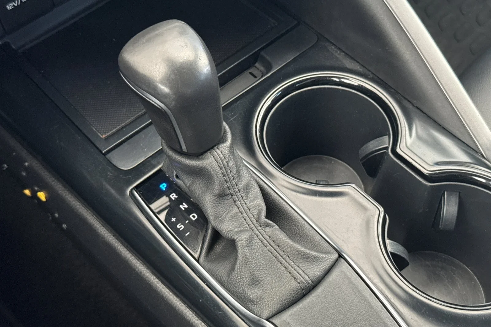 Certified Used 2020 Super White Toyota SE image 19