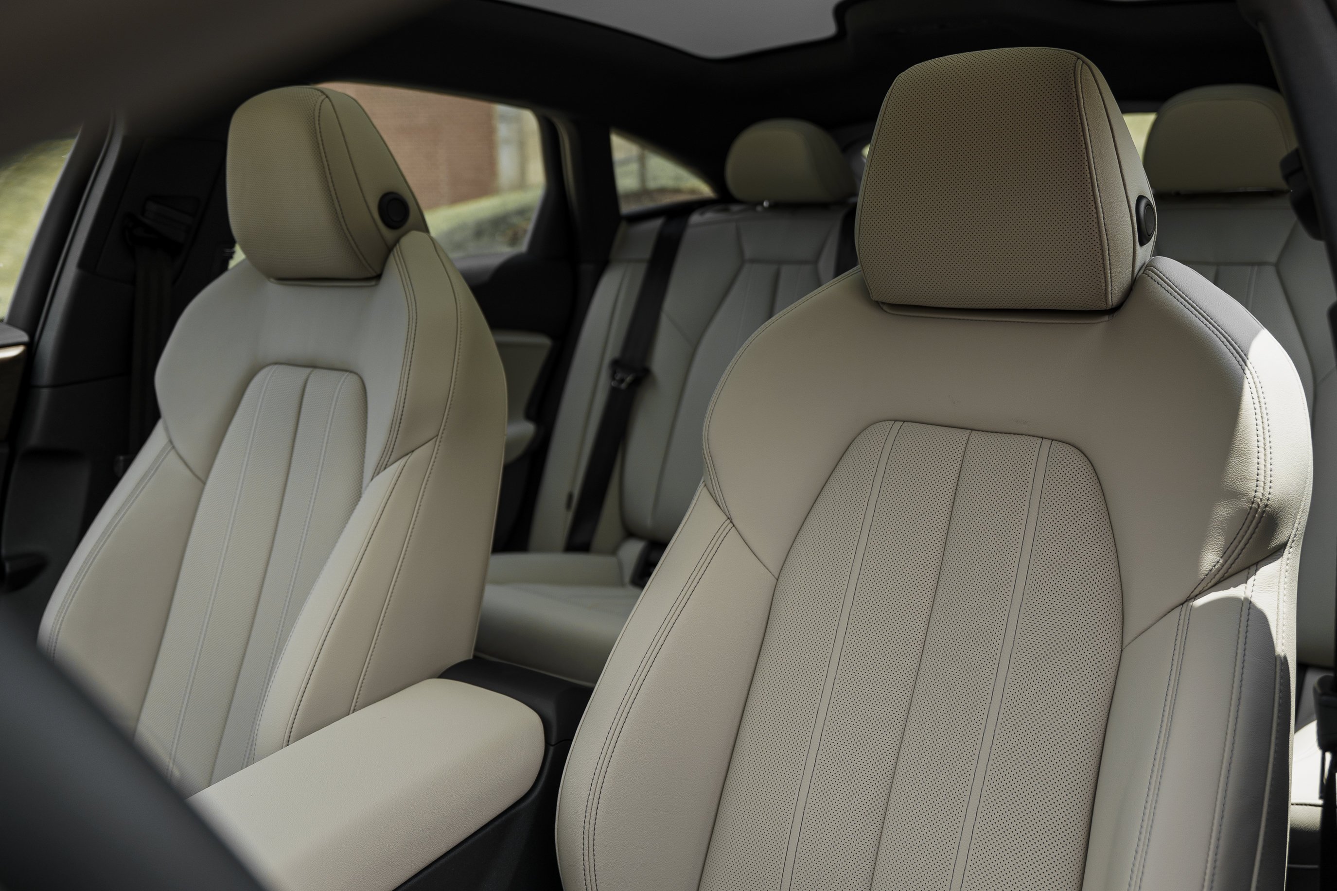 New 2027 Glacier White Metallic Audi Premium Plus image 22