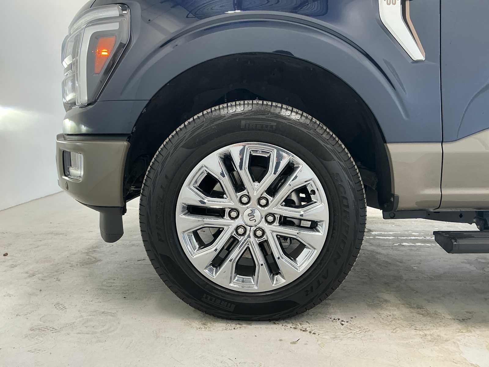 Used 2025 Antimatter Blue/Marsh Gray Ford King Ranch image 8