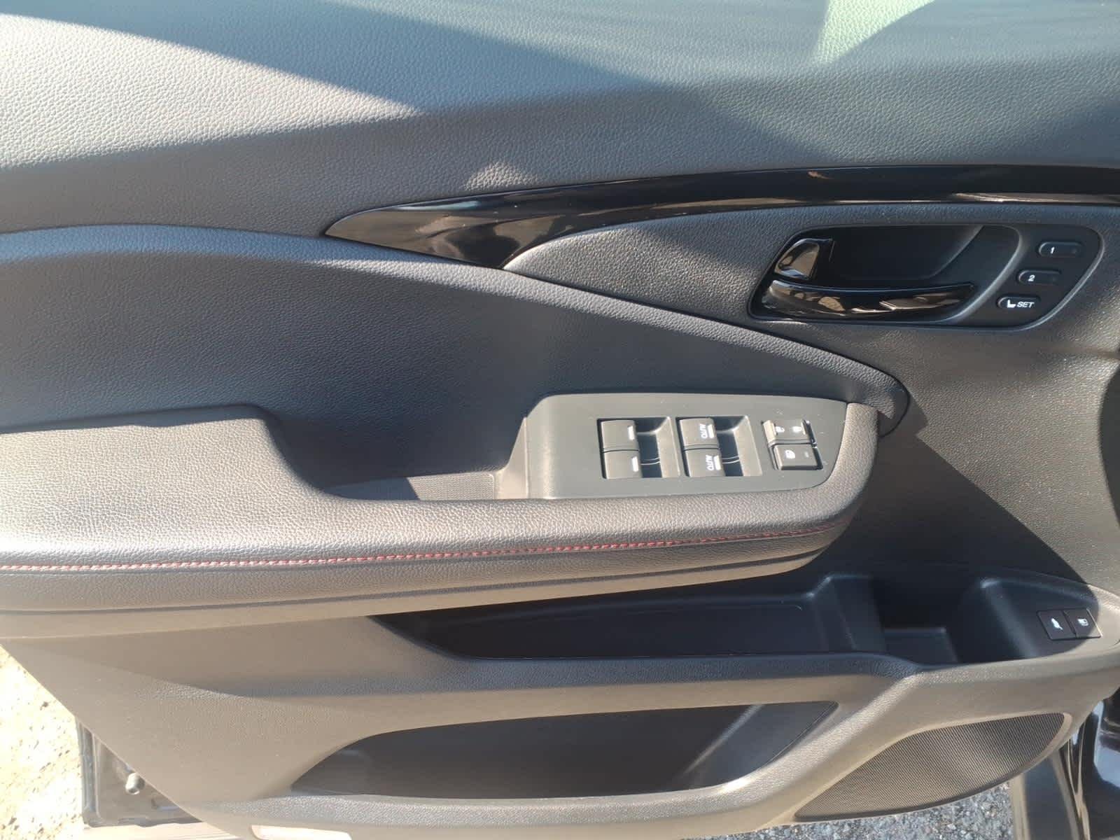 2024 Honda Passport Black Edition - Photo 10