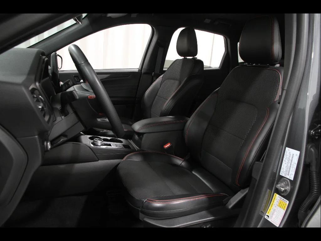 Certified Used 2023 Carbonized Gray Ford ST-Line Select image 5