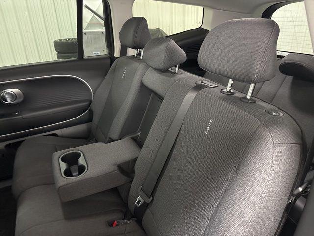 2026 Hyundai IONIQ 9 SE - Photo 32