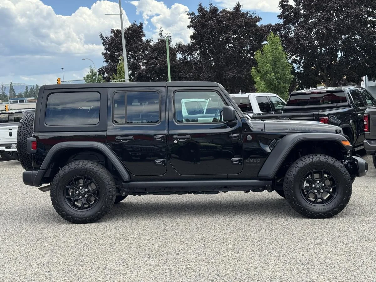 Used 2024 Black Jeep Sport image 5