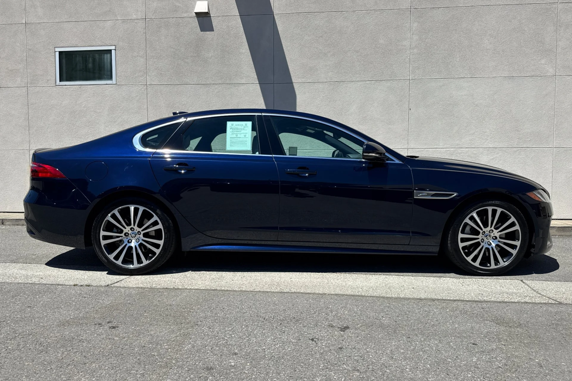 Used 2024 Portofino Blue Jaguar R-Dynamic SE image 8