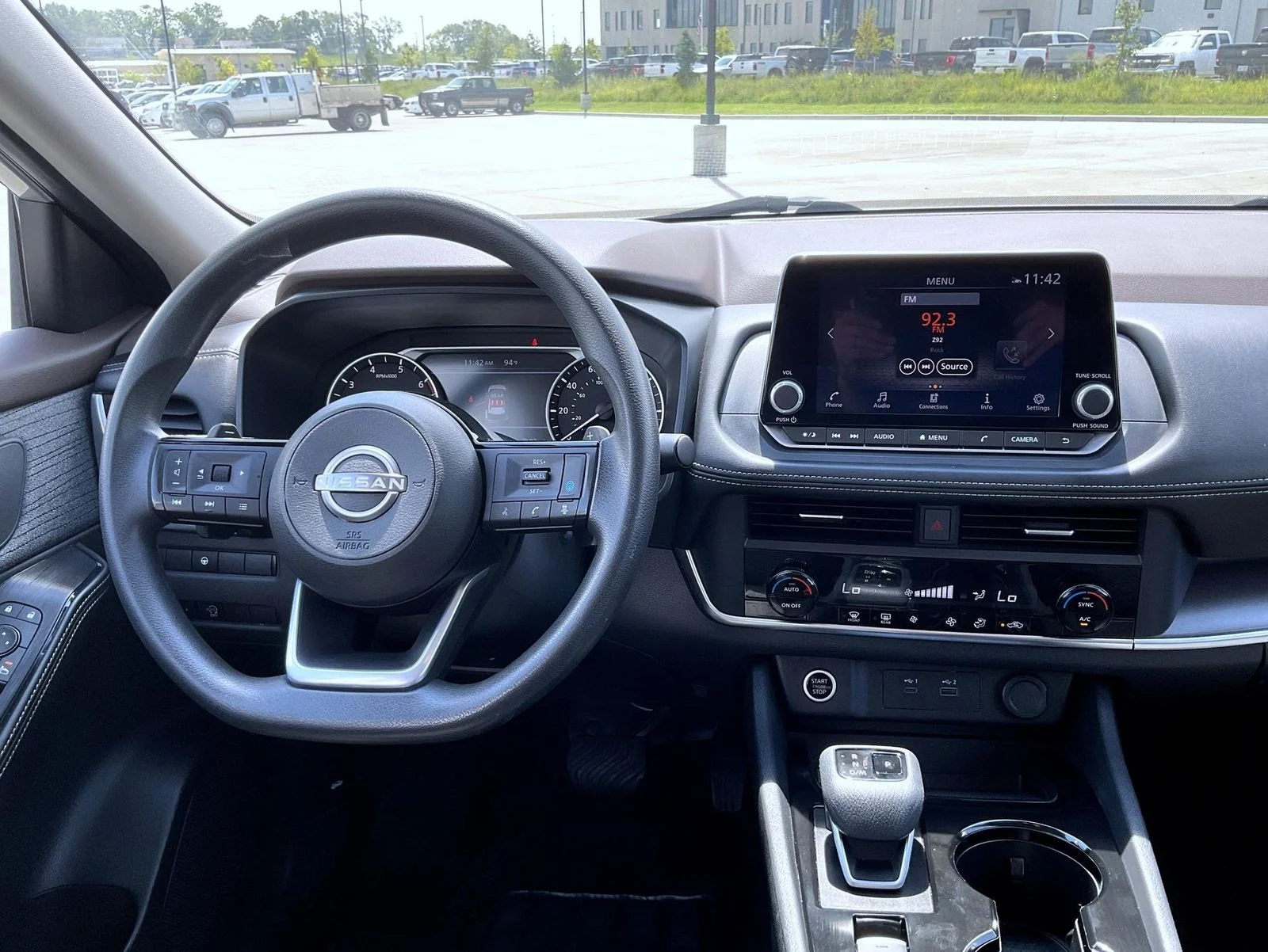 Used 2023 Silver Nissan SV image 14