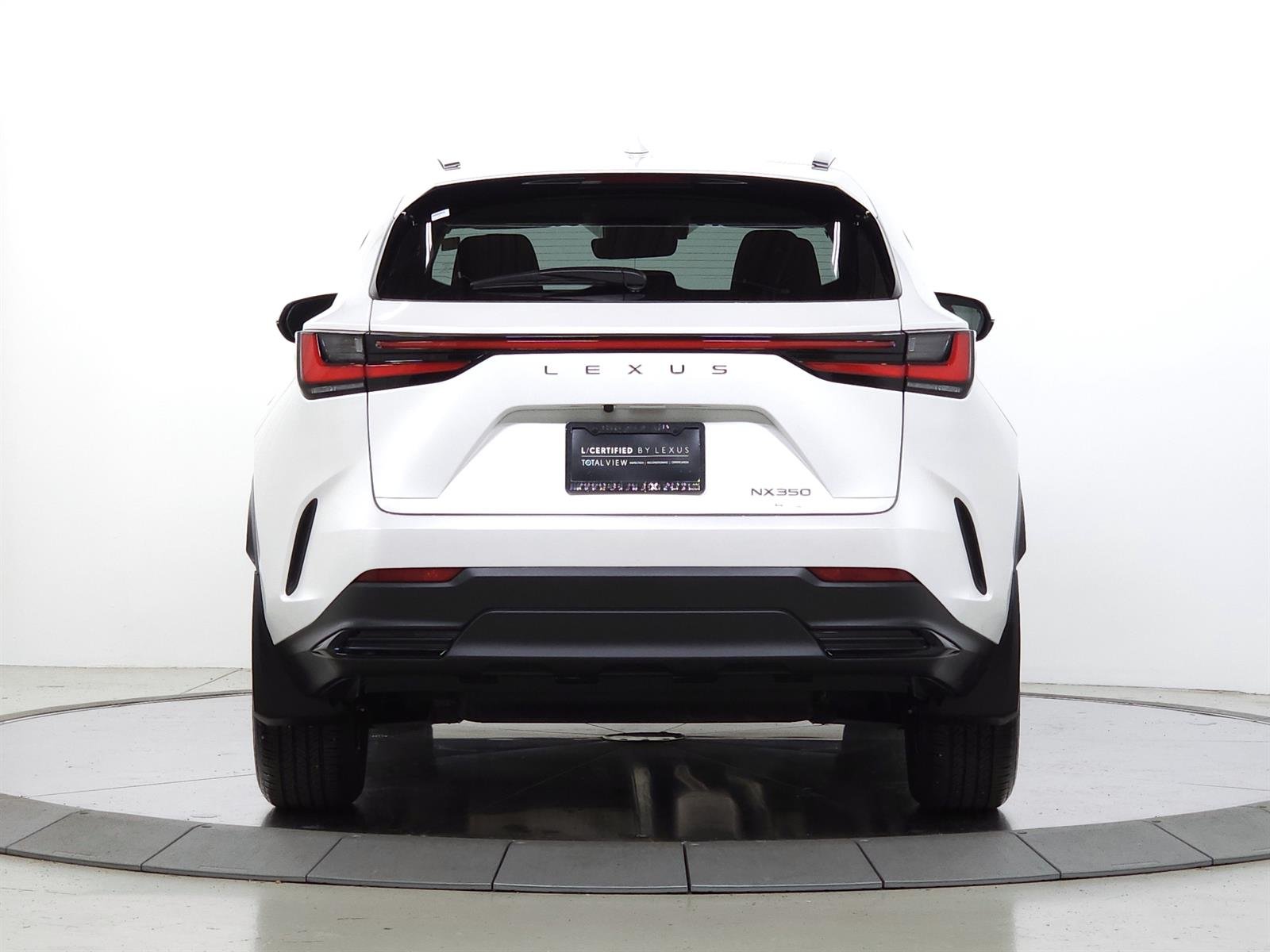 Certified Used 2024 Eminent White Pearl 085 Lexus  image 7