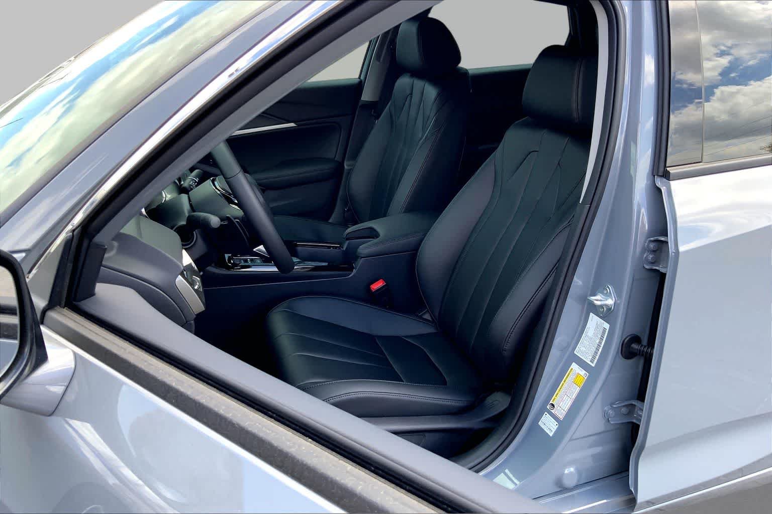 New 2026 Urban Gray Pearl Acura  image 18