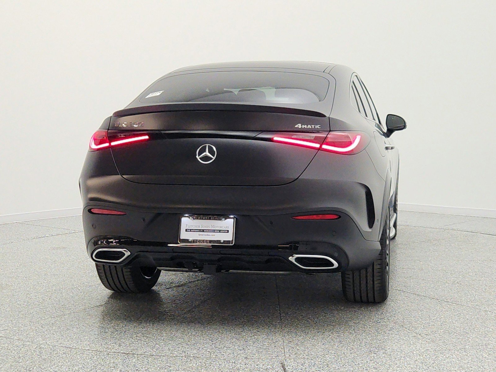 New 2026 MANUFAKTUR exclusive graphite grey magno Mercedes-Benz GLC 300 4MATIC® Coupe image 27