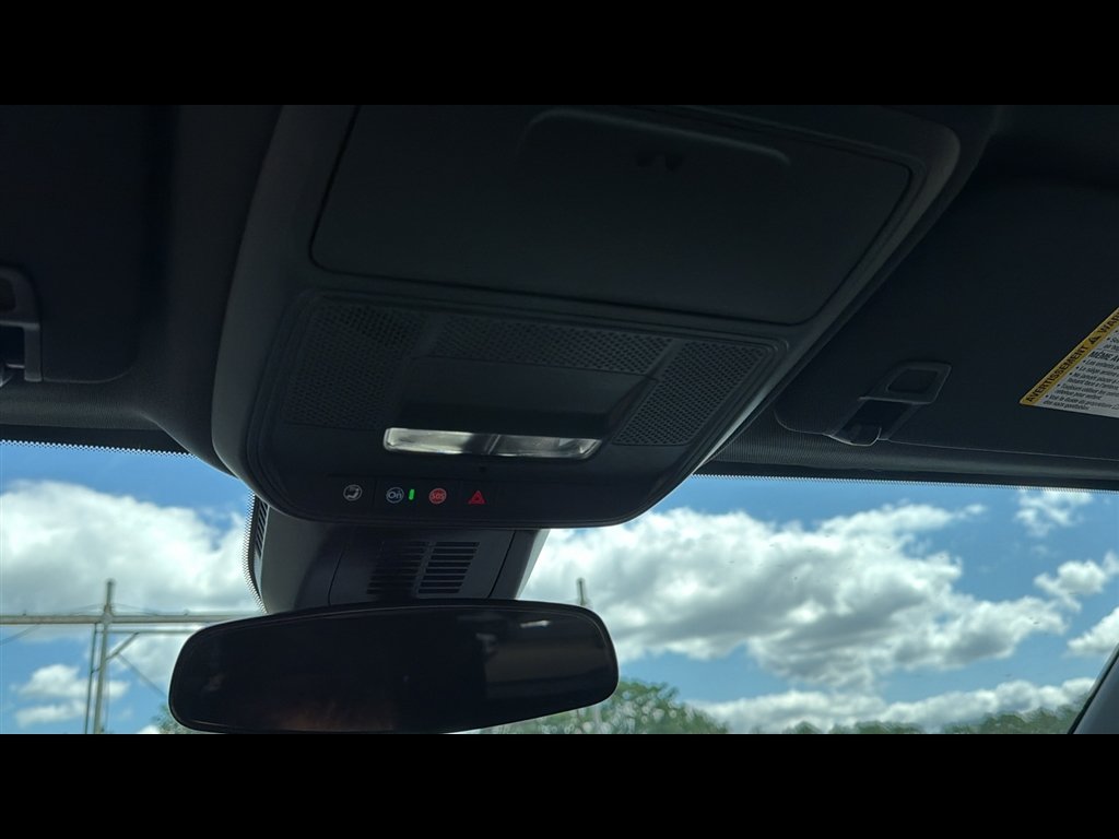 2027 Chevrolet Equinox LT - Photo 17