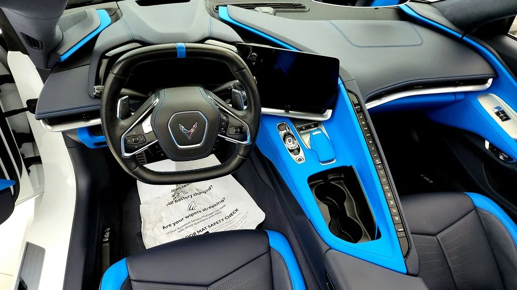 2023 Chevrolet Corvette 3LT - Photo 23