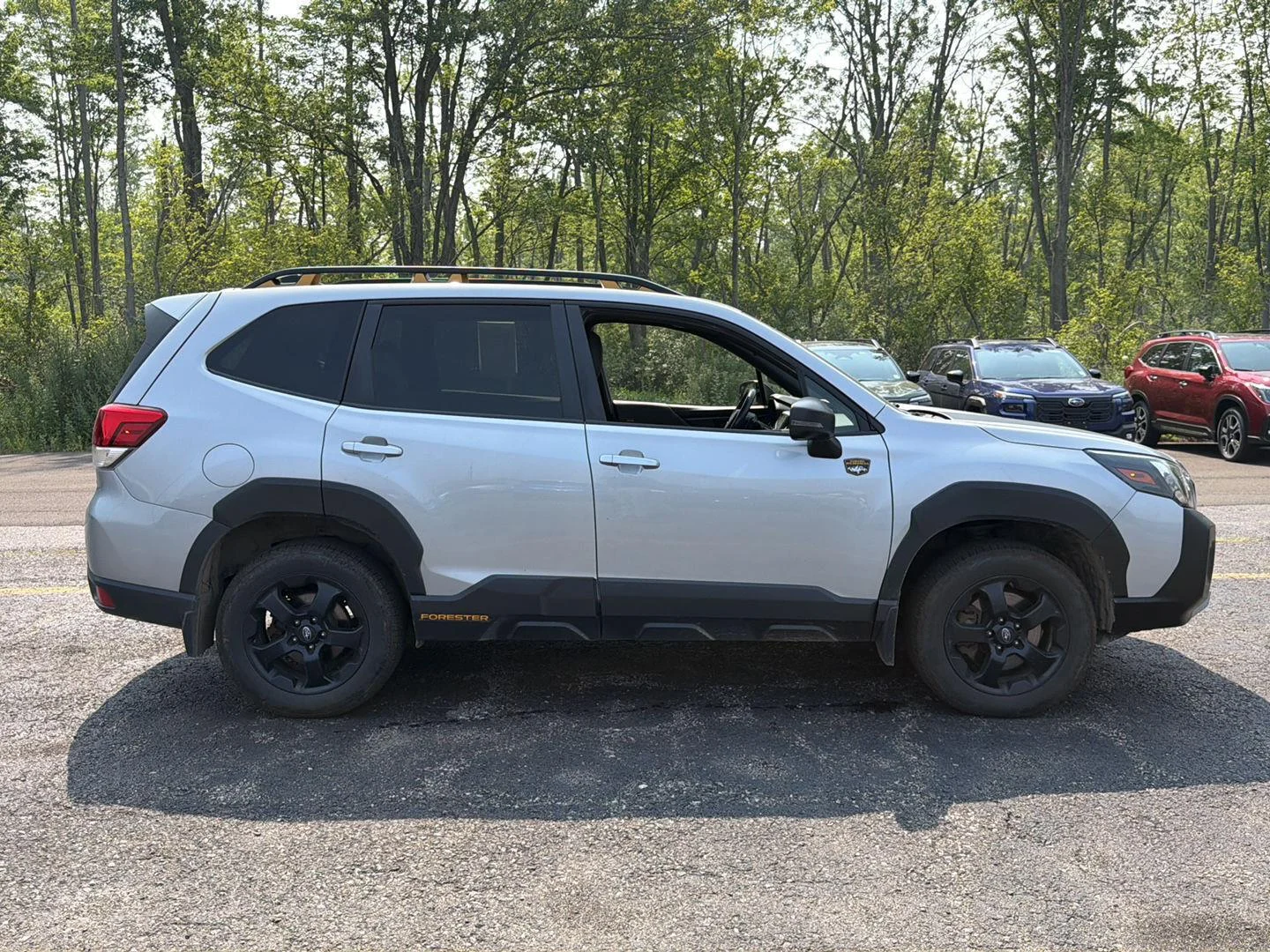 Used 2024 Ice Silver Metallic Subaru Wilderness image 7