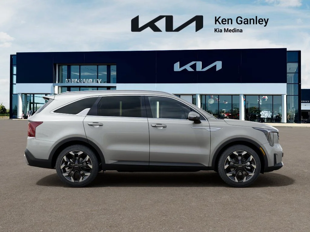 2026 Kia Sorento EX - Photo 7