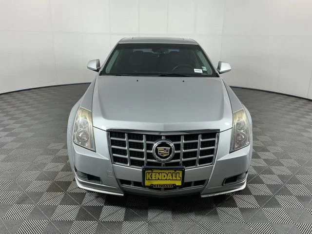 Used 2013 Cadillac CTS Sedan Luxury Collection with VIN 1G6DE5E53D0136457 for sale in Marysville, WA