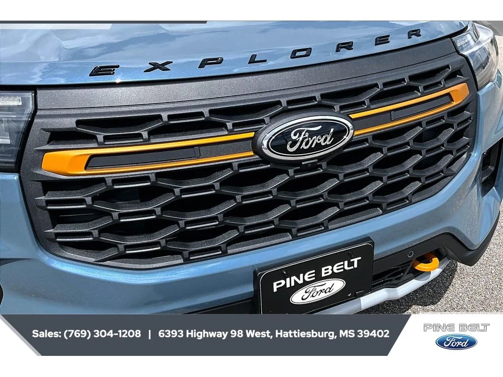 New 2026 Vapor Blue Metallic Ford Tremor® image 22