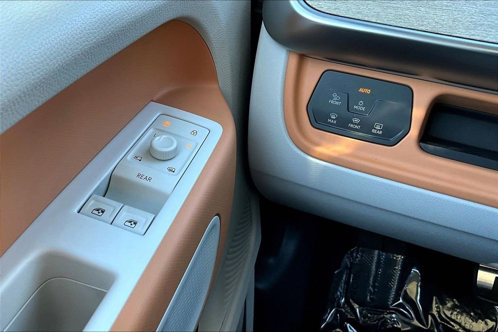 2025 Volkswagen ID. Buzz PRO S PLus - Photo 15