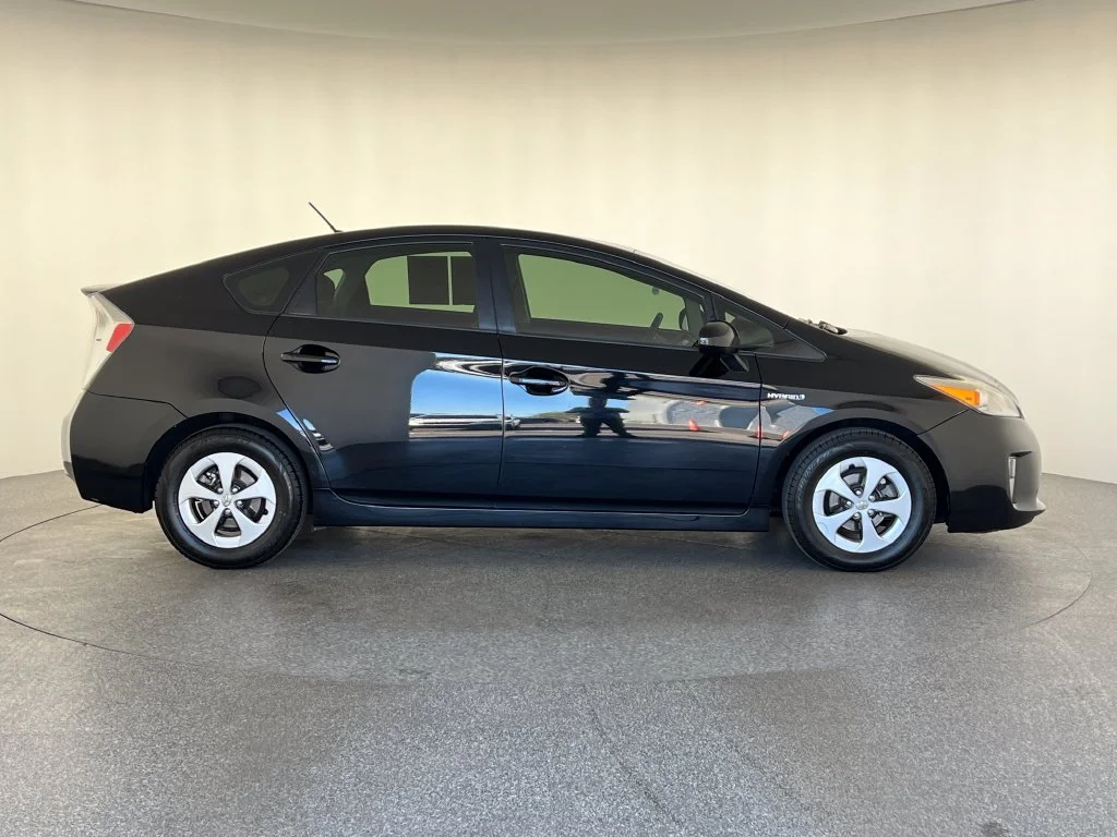 Used 2013 Black Toyota Two image 2