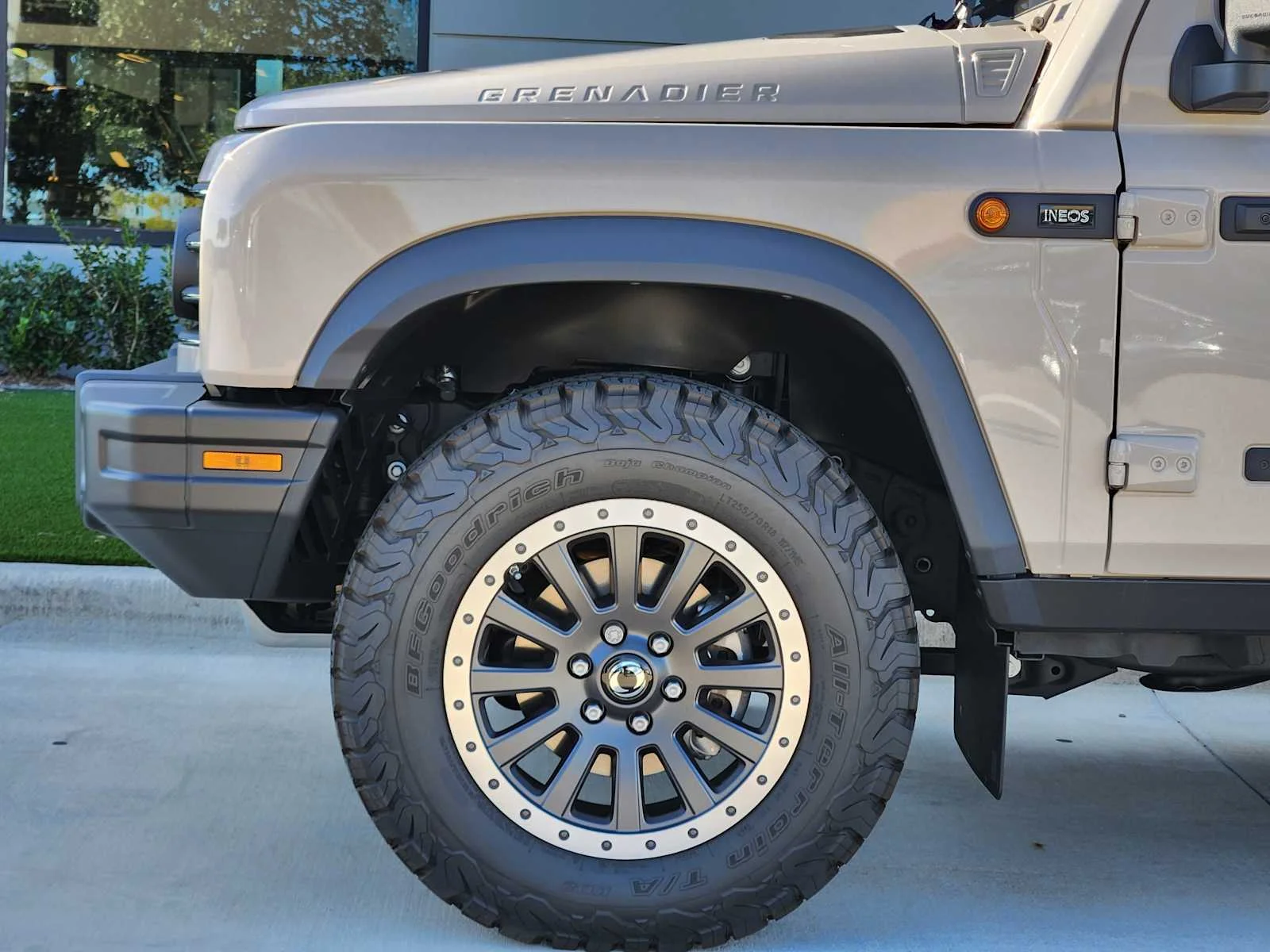 2025 INEOS Grenadier Fieldmaster Edition - Photo 9