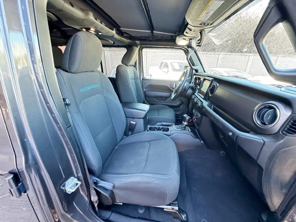 Used 2022 Gray Jeep Unlimited Rubicon 4xe image 32