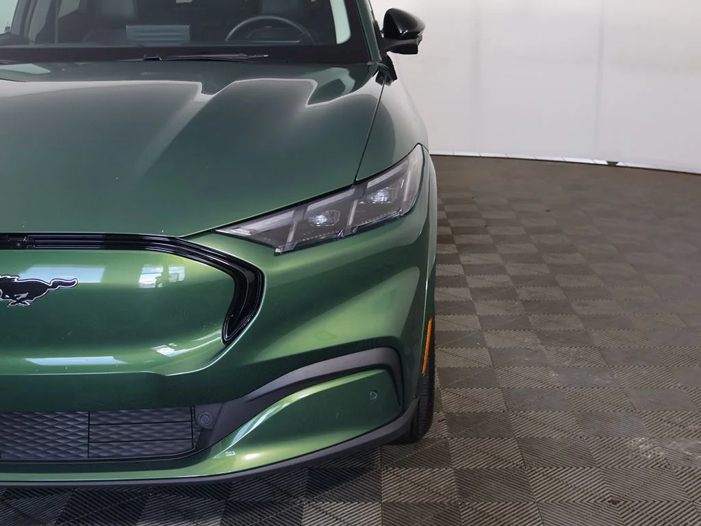 Used 2025 Green Metallic Ford Premium image 19
