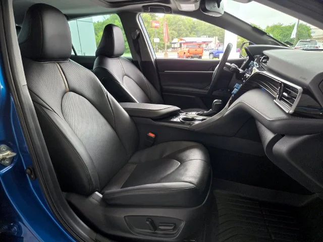 Used 2020 Blue Toyota XLE image 20