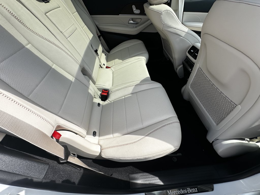 New 2027 Polar White Mercedes-Benz GLS 450 image 55