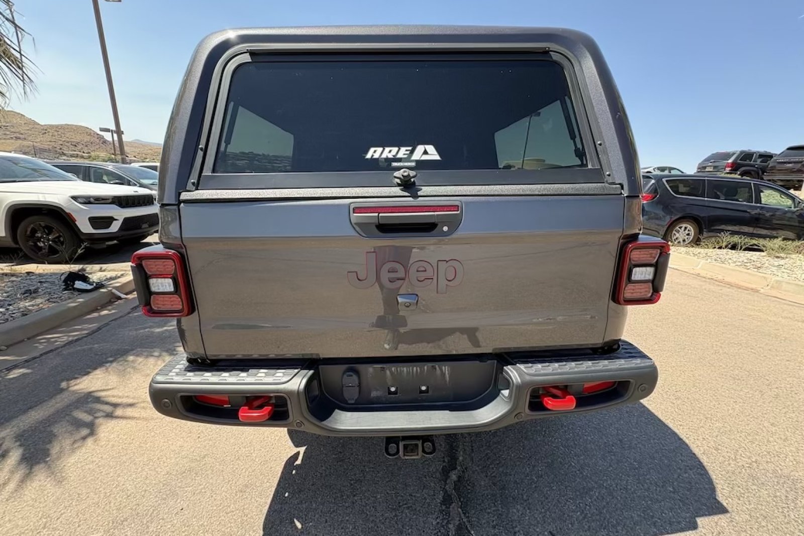 Used 2021 Granite Crystal Metallic Clearcoat Jeep Rubicon image 5