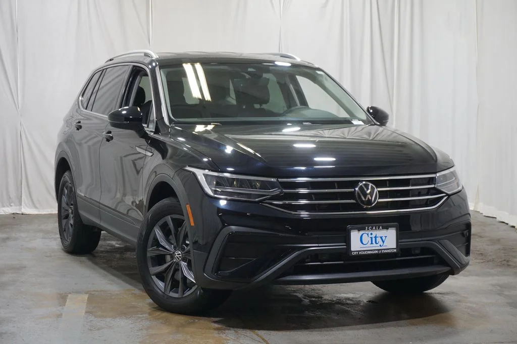 Certified Used 2023 Black Volkswagen 2.0T SE image 2
