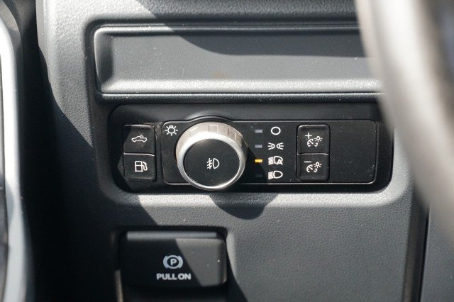 Used 2024 Agate Black Metallic Ford XLT image 25