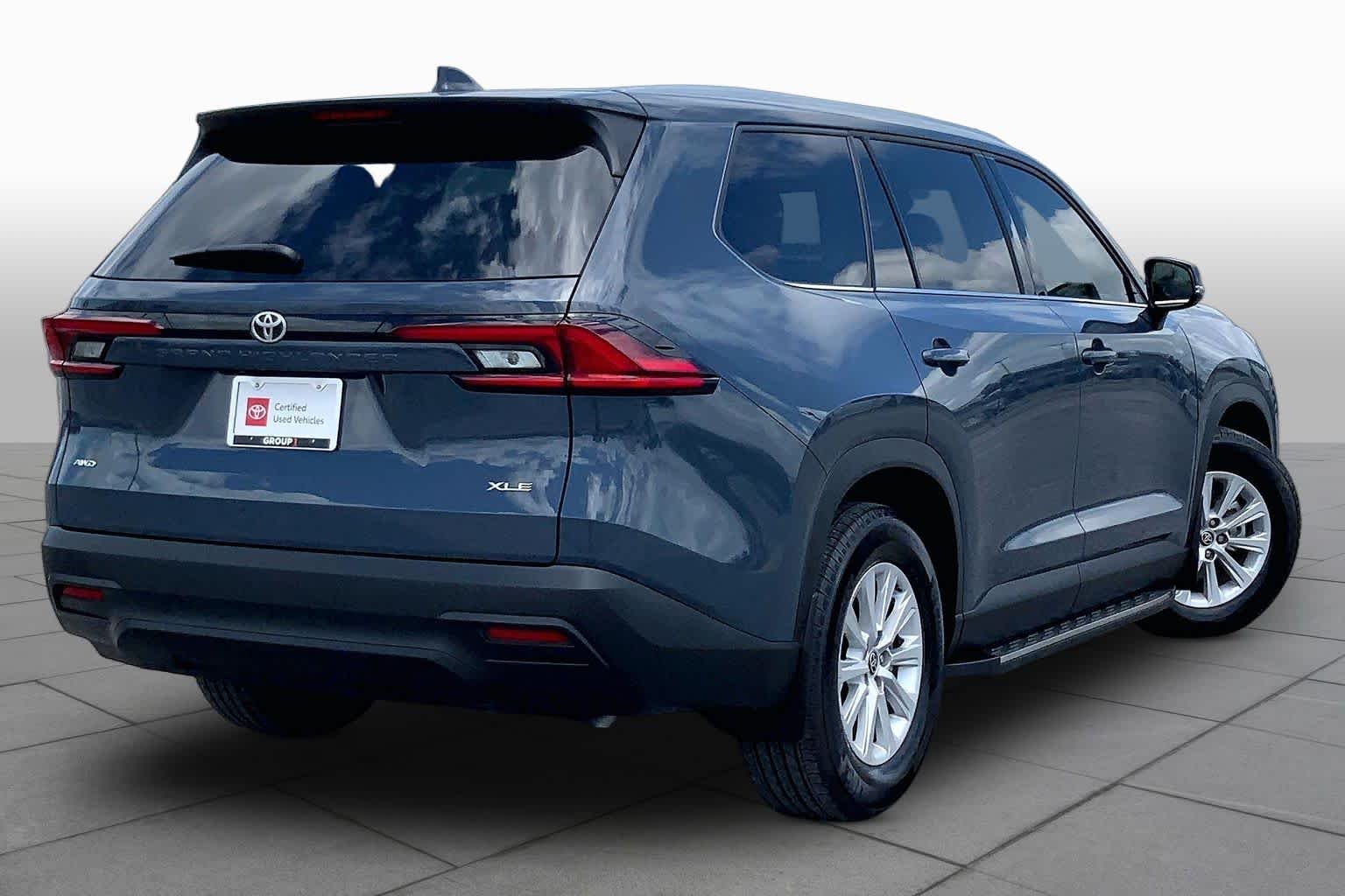Used 2025 Storm Cloud Toyota XLE image 13