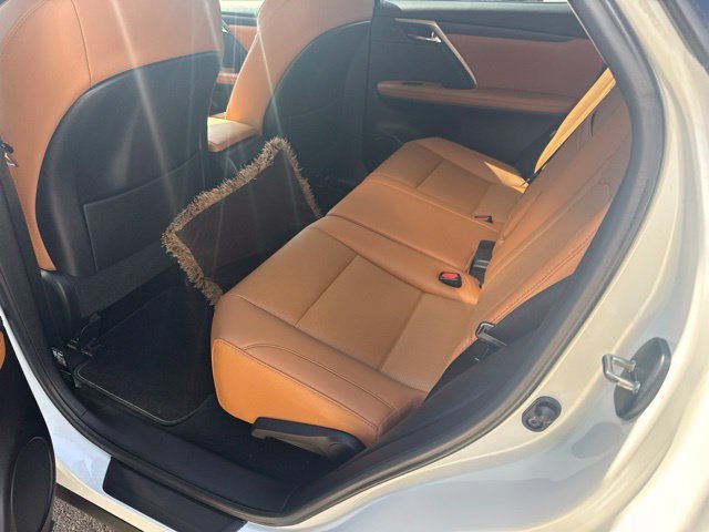 Used 2022 White Lexus 350 image 10