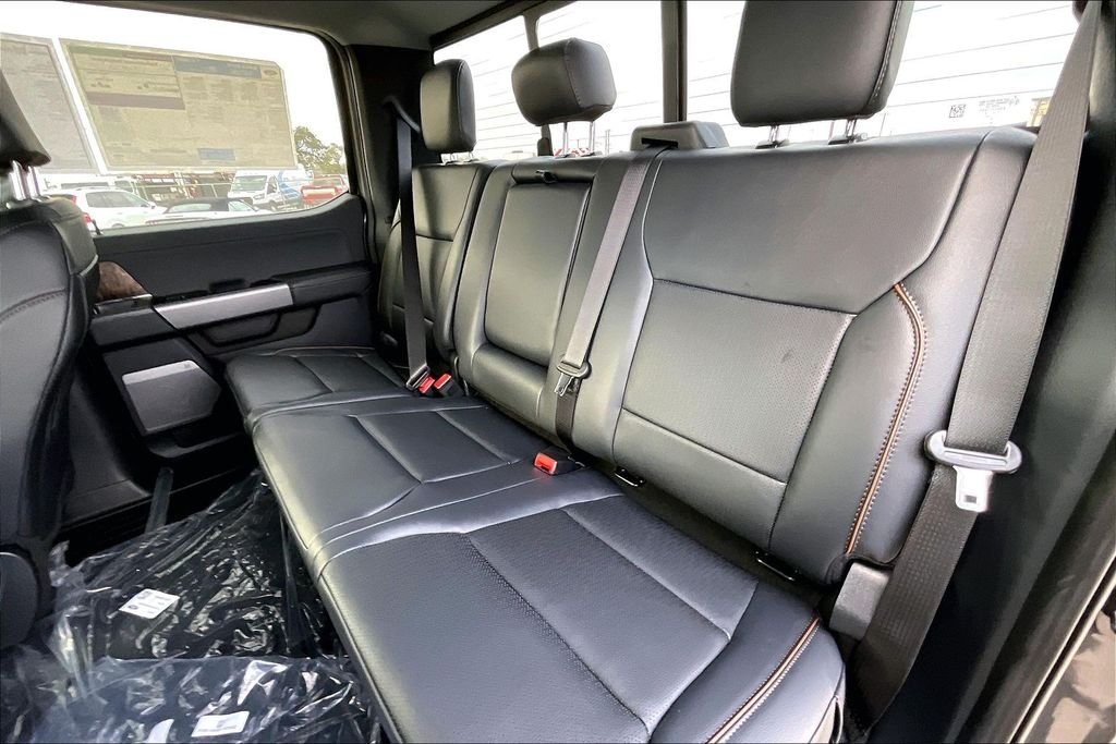 New 2026 Ford Super Duty F-250 Lariat 4D Crew Cab