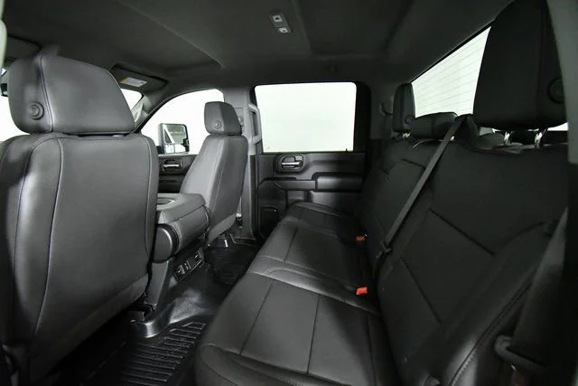 New 2026 Summit White Chevrolet Work Truck image 25
